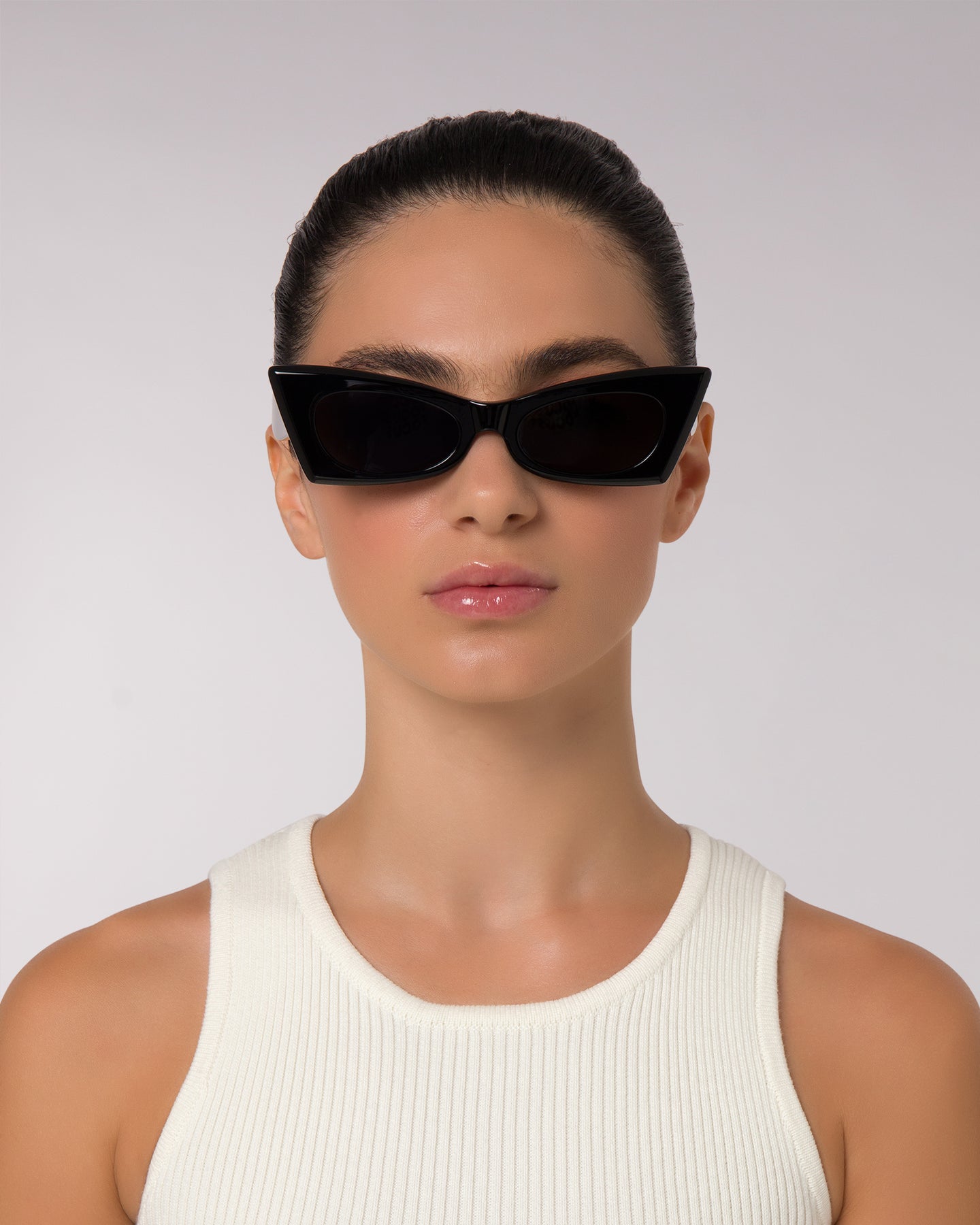 Best Sunglasses for Women – Blaze Black, Available Online in USA, UK, Canada & UAE